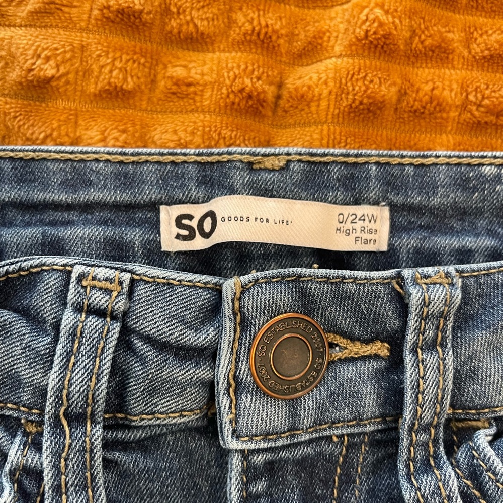 High rise flare jeans. “SO” brand from kohls. Size 0/24W